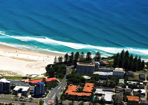 Komune - Gold Coast - Broome Tourism 0
