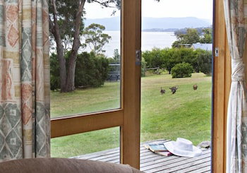 Bruny Island Escapes And Hotel Bruny - Broome Tourism 1