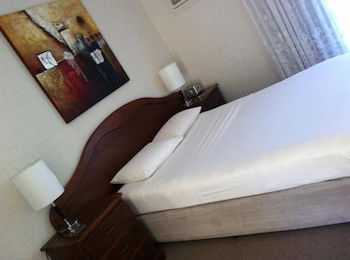 Mollymook Paradise Haven Motel - Broome Tourism 5