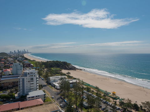 Burleigh Surf Apartments - Broome Tourism 1