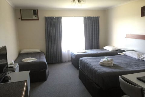 Warragul Views Motor Inn - Broome Tourism 7