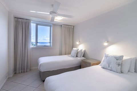 84 The Spit Holiday Apartments - Broome Tourism 6