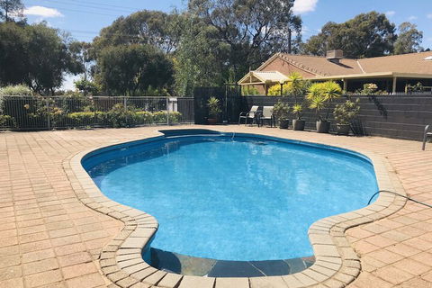 Nagambie Motor Inn - Broome Tourism 2