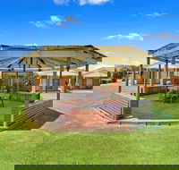 Comfort Inn  Suites King Avenue - Broome Tourism