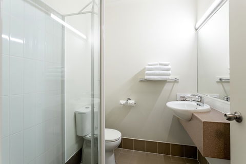 Redcliffe Motor Inn - Broome Tourism 6