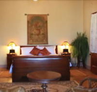 Classique Bed  Breakfast - Broome Tourism