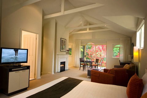 Falls Mountain Retreat - Broome Tourism 4