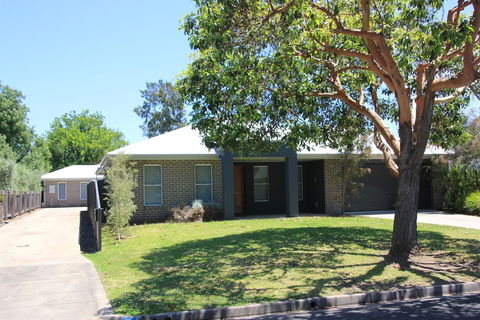 Best Western Aspen & Apartments - Broome Tourism 4