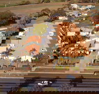 Tamworth Motor Inn  Cabins - Broome Tourism