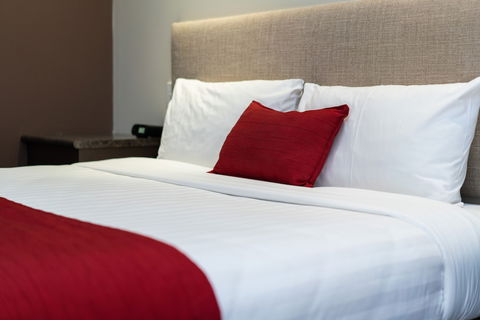 Prince Of Wales Motor Inn - Broome Tourism 3
