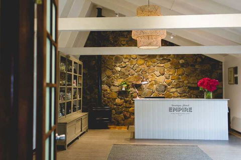 Empire Spa Retreat - Broome Tourism 5