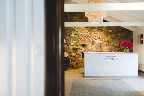 Empire Spa Retreat - Broome Tourism 3