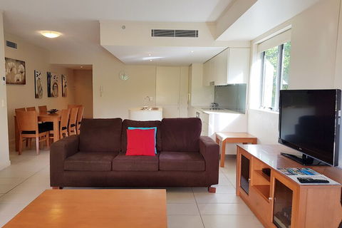 Blue C Coolangatta - Broome Tourism 6