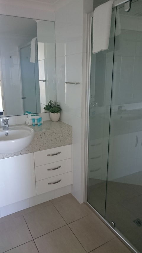 Points North Apartments - Broome Tourism 6