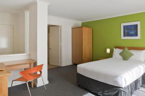 Ibis Styles Alice Springs Oasis - Broome Tourism 5