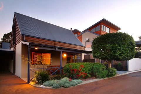 Bay Village Resort & Spa - Broome Tourism 1