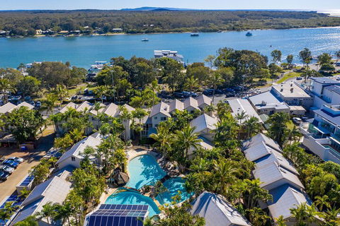 The Islander Noosa Resort - Broome Tourism 1
