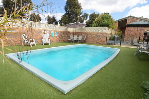 Sandhurst Motor Inn Bendigo - Broome Tourism 4