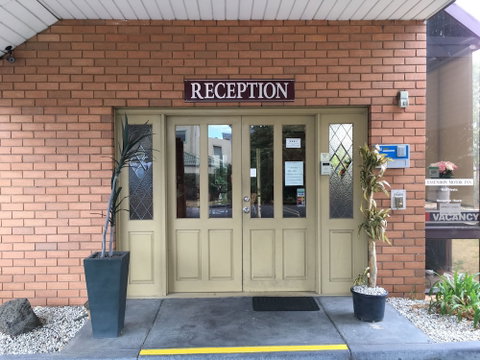 Essendon Motel - Broome Tourism 3