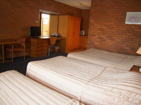Essendon Motel - Broome Tourism 5