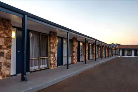 Kalgoorlie Overland Motel - Broome Tourism 1