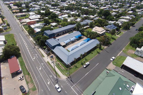 Blue Shades Motel - Broome Tourism 1