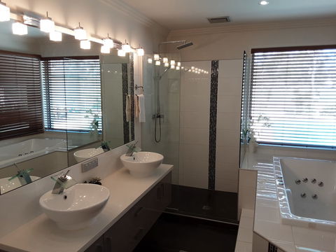 Arlia Sands Apartments - Broome Tourism 1