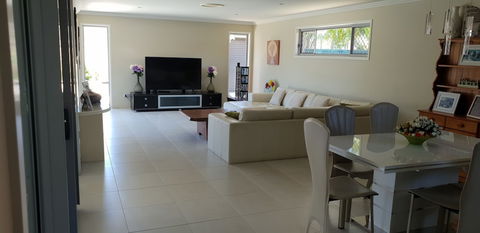Arlia Sands Apartments - Broome Tourism 0
