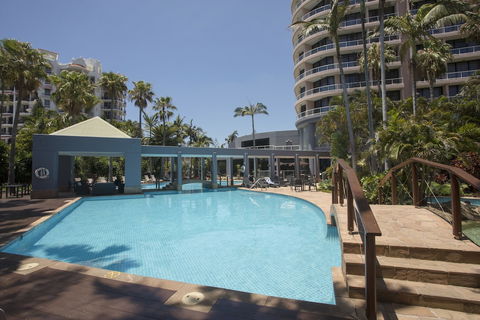 Crowne Plaza Surfers Paradise, An IHG Hotel - Broome Tourism 2