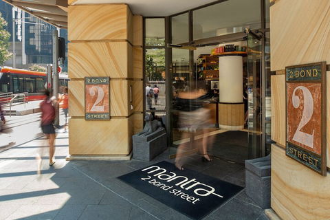 Mantra 2 Bond Street - Broome Tourism 1