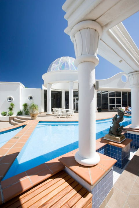 Phoenician Resort - Broome Tourism 6