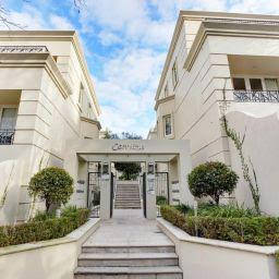 Caroline Serviced Apartments South Yarra - Broome Tourism 3