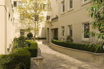 Caroline Serviced Apartments South Yarra - Broome Tourism 0
