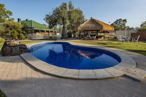 Overlander Homestead Motel - Broome Tourism 2