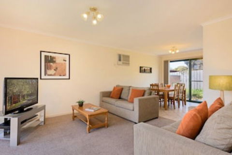 Mount Waverley Townhouses - Broome Tourism 0