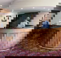 Ensenada Motor Inn and Suites - Broome Tourism