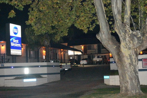 Best Western Motel Farrington - Broome Tourism 3