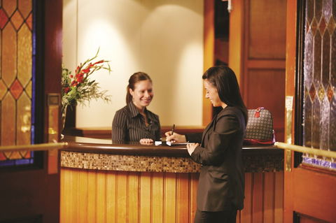 Hotel Bruce County - Broome Tourism 6