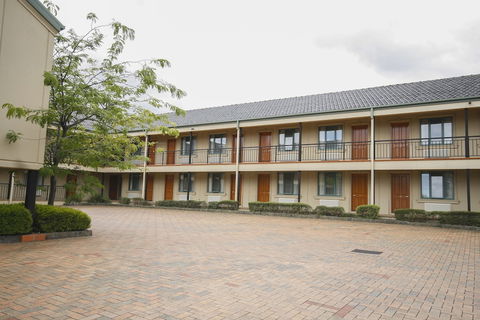 Gateway On Monash Boutique Hotel - Broome Tourism 0