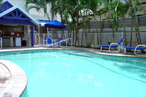 Budds Beach Apartments - Broome Tourism 0