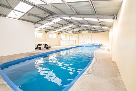 Bass & Flinders Motor Inn - Broome Tourism 3