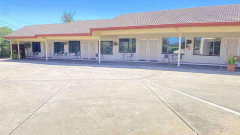 Sapphire City Motor Inn, Inverell - Broome Tourism 6