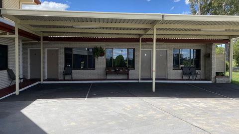 Sapphire City Motor Inn, Inverell - Broome Tourism 1