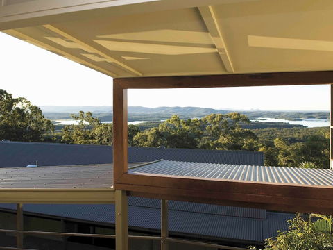 Mercure Clear Mountain Lodge - Broome Tourism 0