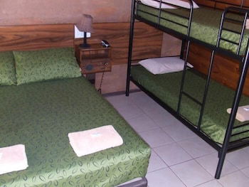 Territory Manor Motel & Caravan Park - Broome Tourism 3