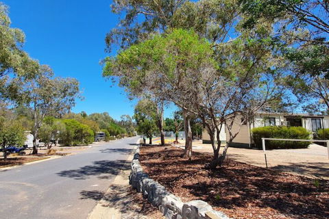Capital Country Holiday Park - Broome Tourism 3