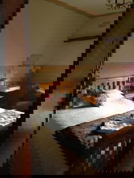 Walcha Royal Accommodation - Broome Tourism 1