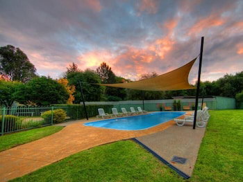 Porepunkah Bridge Holiday Park - Broome Tourism 0