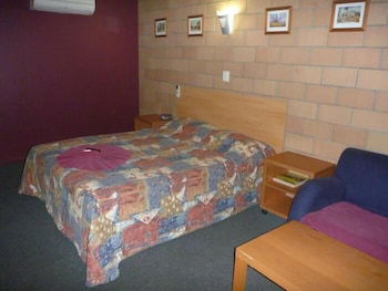 Moranbah Outback Motel - Broome Tourism 3