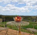 Beths Cottage Roaring 40s - Broome Tourism